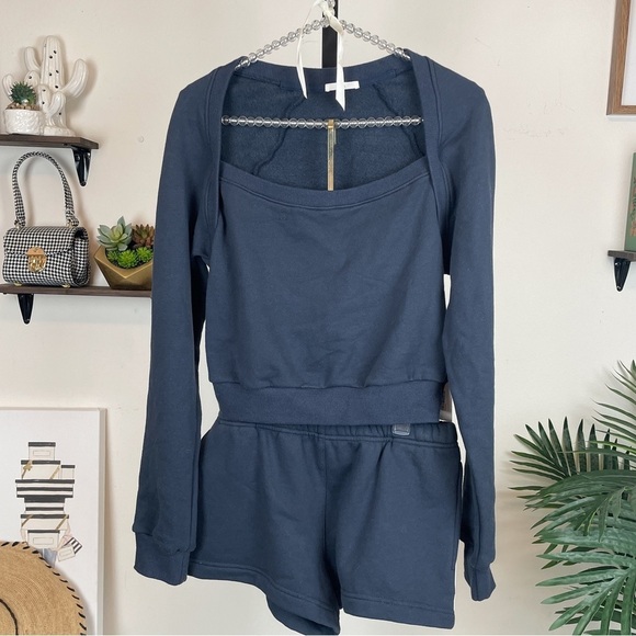 NIA the brand Cora Sweatshirt and Short Set - Picture 2 of 5